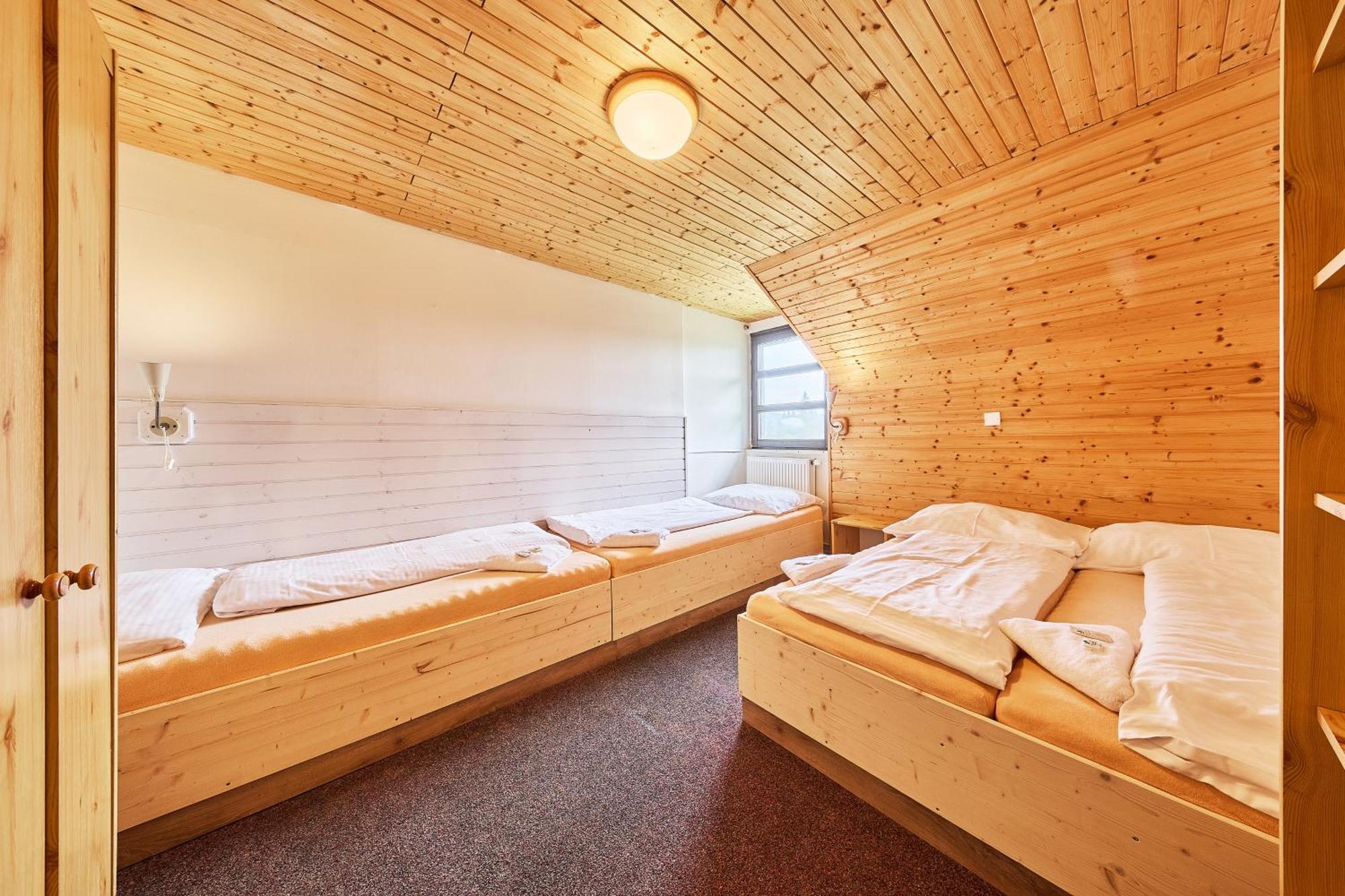 Hotel Modrokamenna Bouda à Janské Lázně Extérieur photo